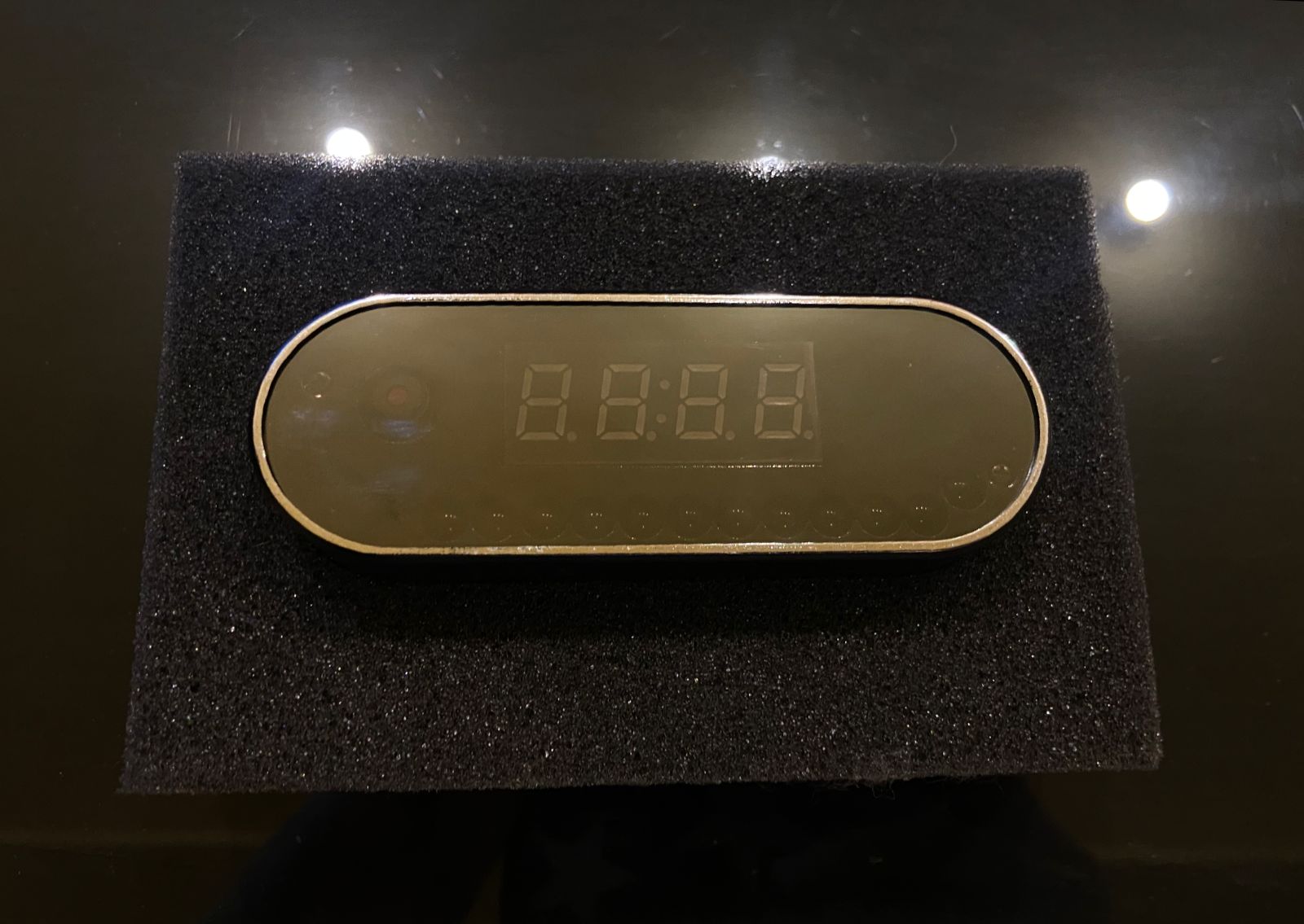 Cámara Wi-fi Tipo Reloj (1080p / 4K) – Monitoreo Remoto