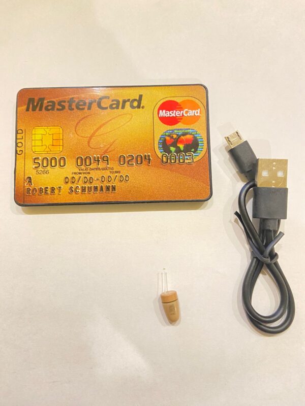 Teléfono GSM Ultra Fino tipo Tarjeta + Pinganillo (Nano Auricular)