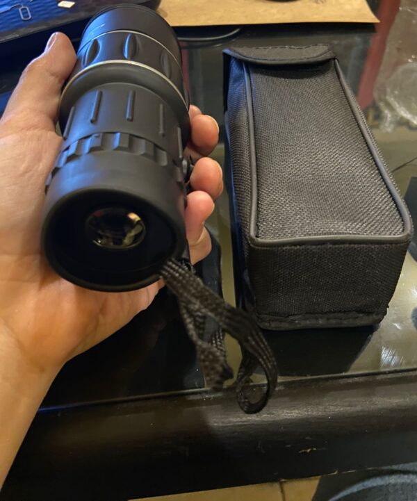 Monocular de Gran Alcance 16x52mm (Enfoque Ajustable)